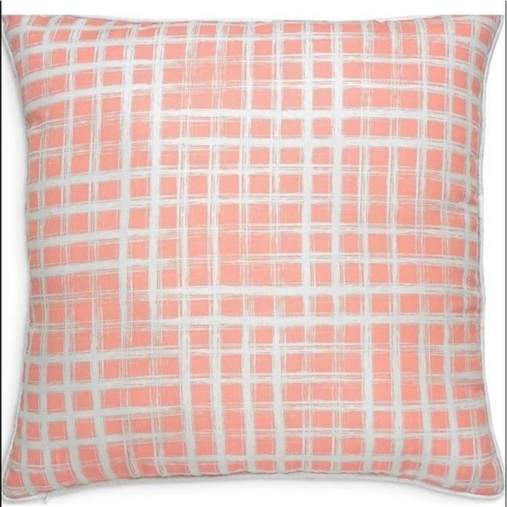 Ren-Wil Morane Outdoor Pillow, 22" x 22". Color: Coral/White